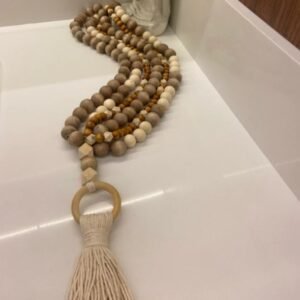 Colar Decorativo de Mesa Madeira Bege – 6 Camadas | 60cm